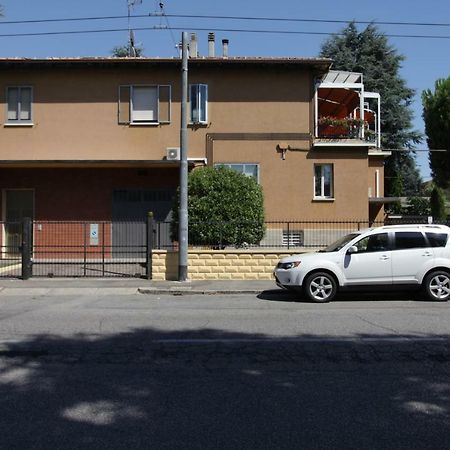 Casa Vacanze Antonia Bologna Esterno foto