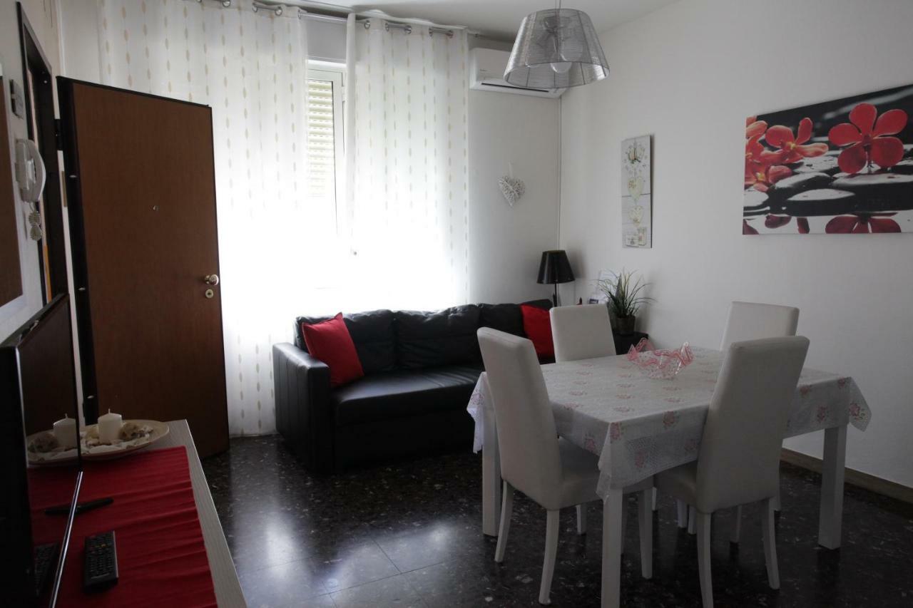 Casa Vacanze Antonia Bologna Esterno foto